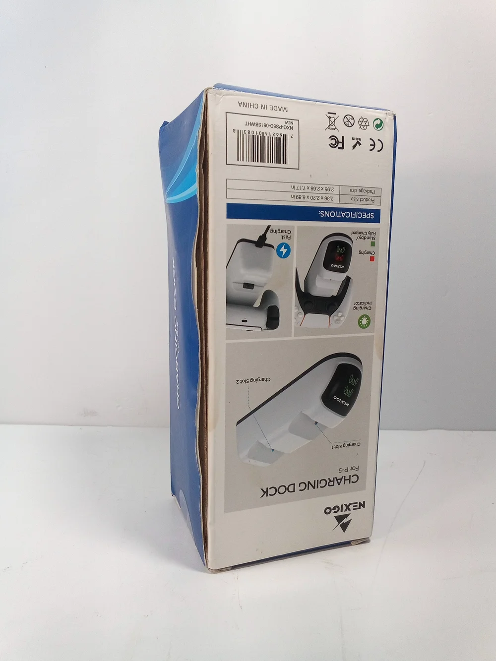 Nexigo P-5 PS5 Controller Charging Dock, Fast Charging, Indicator, USB, W/B(Z-13